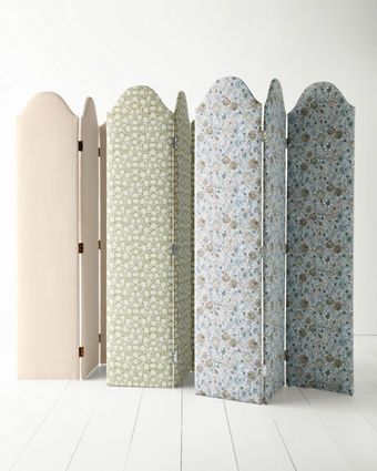 Hamptons Upholstered Screen Fabric Screen Divider, Japanese Divider Room Dividers, Upholstered Room Divider, Diy Screen Divider, Room Divider As Headboard, Dressing Room Divider, Upholstered Screen, Bridgerton House, Fabric Room Divider