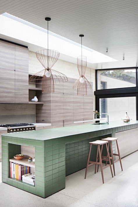 Image 21 of 40 from gallery of Layer House / Robson Rak Architects and Interior Designers. Photograph by Shannon McGrath Tiled Kitchen Island, Contemporary Wood Kitchen, Tiled Kitchen, Top Kitchen Trends, Kitchen Benches, Kitchen Trends, Design Del Prodotto, Trendy Kitchen, Wood Kitchen