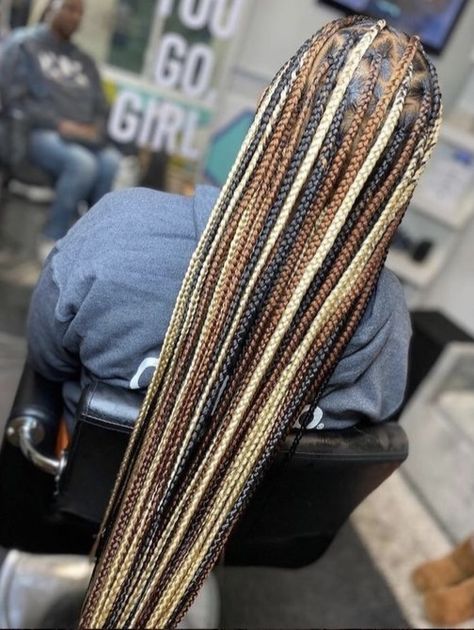 Brown Box Braids, Braids Color, Black Box Braids, Colored Box Braids, Cute Box Braids, Twisted Hair, Blonde Box Braids, Colored Braids, African Hair Braiding Styles