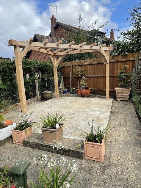 Oak Corner Pergola 3m x 3m Handmade | eBay Modern Pergolas, Garden Corner Ideas, Modern Pergola Designs, New Patio Ideas, Corner Pergola, Pergola Diy, Corner Ideas, Garden Corner, Patio Pergola