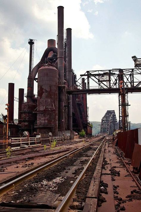 Old Factory Aesthetic, Abandoned Factory Exterior, Factory Exterior, Steubenville Ohio, Steel Factory, Industrial Estate, Derelict Buildings, Factory Architecture, Abandoned Factory