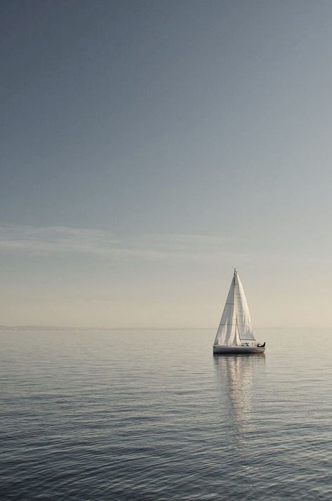 Sail Boat Aesthetic Wallpaper, Aesthetic Youtube, Cap Ferret, Beach Vibe, Blue Aesthetic, Summer Aesthetic, Pretty Pictures, Aesthetic Pictures, Cute Wallpapers