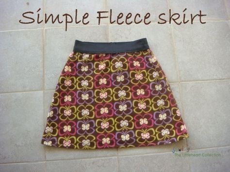 Simple Fleece Skirt With Elastic Waist  •  Free tutorial with pictures on how to sew an elastic waist skirt in under 120 minutes Skirt Pattern Easy, Fleece Skirt, Skirt Pattern Free, Skirt Tutorial, Diy Skirt, Trendy Skirts, Elastic Waist Skirt, Sewing Skirts, Winter Skirt