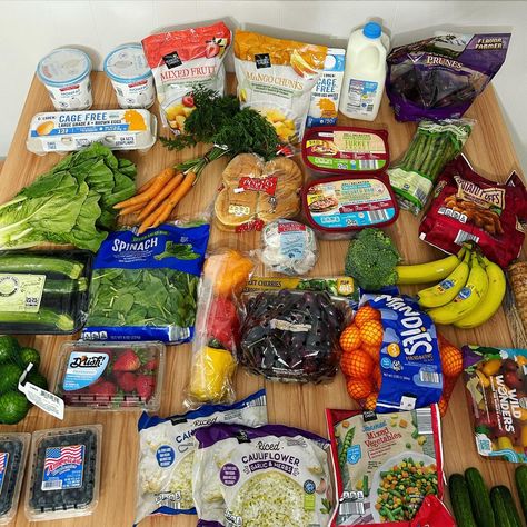 Grocery Haul Aesthetic, Aldi Haul, Protein Veggies, Aldi Shopping, Rice Mix, Budget Meal Planning, Mango Chunks, Grocery Haul, Calorie Deficit