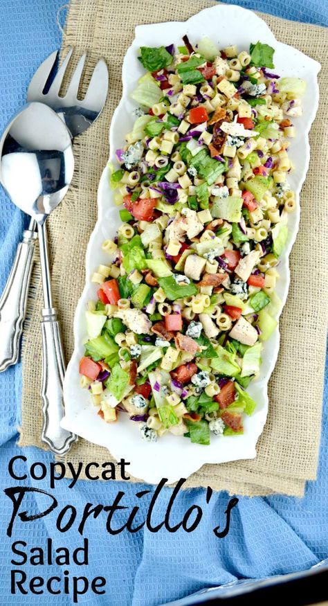 Portillo's Chopped Salad-this is a copycat recipe just like the delicious restaurant version. Loaded with great veggies, lots of goodies and dressed in a sweet Italian dressing, Sweet Italian Dressing, Best Salads Ever, Italian Dressing Recipes, Homemade Balsamic Vinaigrette, Salad With Chicken, Chopped Salad Recipes, Food Vegetarian, Copycat Restaurant Recipes, Italian Dressing