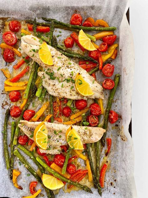 Sheet Pan Haddock & Veggies - Easy Recipe {Dietetic Directions} Sheet Pan Flounder And Veggies, Haddock Fish Recipes Healthy, Baked Haddock Recipes Healthy, Healthy Haddock Recipes, Haddock Recipes Baked, Baked Haddock Recipes, Baked Haddock, Haddock Recipes, Dietitian Recipes