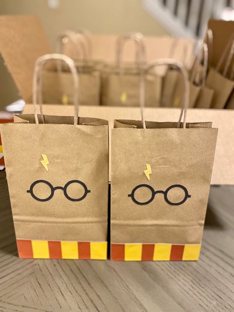 Birthday party goody bags; wizards; magic Harry Potter Favor Bags, Harry Potter Favor Bag, Harry Potter Favors, Birthday Party Goody Bags, Party Goody Bags, Party Goodies, Goody Bags, Harry Potter Birthday, Marching Band