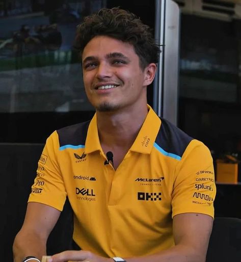 Love this Photo 📸 It's few few days ago 🧡 #mclarenf1team #landonorris #mclaren #norris #formula1 #mclarenf1 #racing #driver #LN4… | Instagram Formula 4, Mclaren Formula 1, Mclaren F1, Lando Norris, Racing Driver, F1 Drivers, Car And Driver, F 1, Motogp