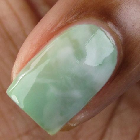 Jade Nails, Stone Nail Art, Green Acrylic Nails, Verde Jade, Green Nail Art, Cirque Colors, Green Nail Designs, Nail Art Set, Jelly Nails