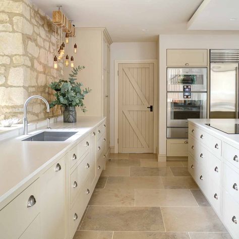 Interior Materials, Cream Kitchen, Shaker Kitchen, Kitchen Extension, Bespoke Kitchens, Interior Floor, Kitchen Diner, Cottage Kitchen, Open Plan Kitchen