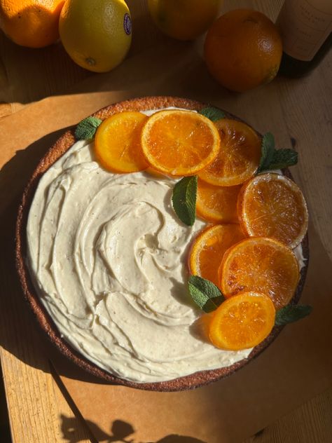 #baking #cake #orange #oliveoil #aesthetic Orange Birthday Aesthetic, Italian Summer Cake, Cake With Oranges Decoration, Birthday Cake Orange, Orange Cake Aesthetic, Orange Cakes, Cake Decorating Aesthetic, Minimalist Cake Design, Homemade Cake Aesthetic