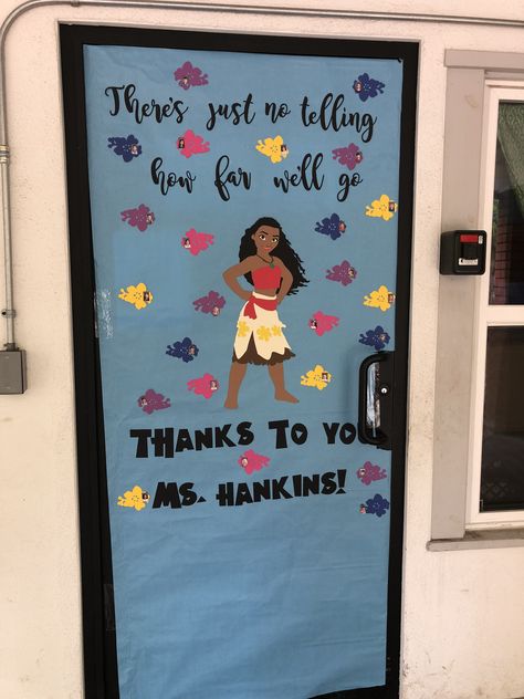 Teacher Appreciation Disney Theme, Moana Door Decorations Classroom, Moana Door Decoration, Disney Teacher Door, Moana Classroom Door, Disney Teacher Appreciation Door, Moana Bulletin Board, Moana Classroom Theme, Disney Teacher Appreciation Week