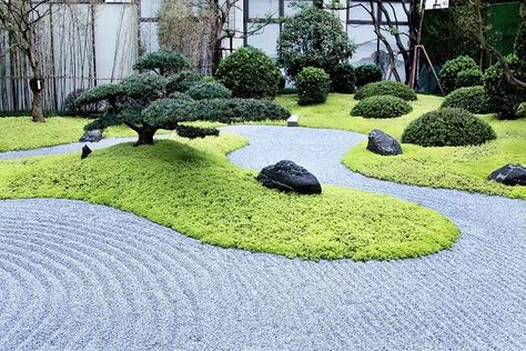 Japanese Style Garden, Japanese Garden Landscape, Walkway Landscaping, Zen Garden Design, Luxury Landscaping, Urban Landscape Design, Japan Garden, Japanese Garden Design, Landscape Design Plans