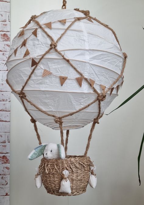 Nursery lamp diy Diy Hot Air Balloons, Baby Zimmer, Nursery Room Inspiration, Baby Bedroom, Kids Room Design, Baby Decor, Baby Room Decor, Nursery Themes, Boy Room