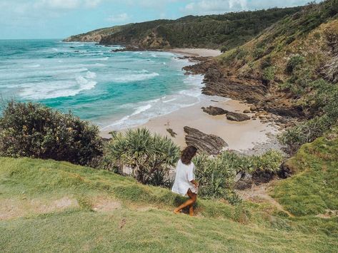 Byron Bay Beach, Fraser Island, Australia Travel Guide, Byron Bay Australia, Adventure Guide, Surf Trip, Gap Year, Most Beautiful Beaches, Dream Vacation