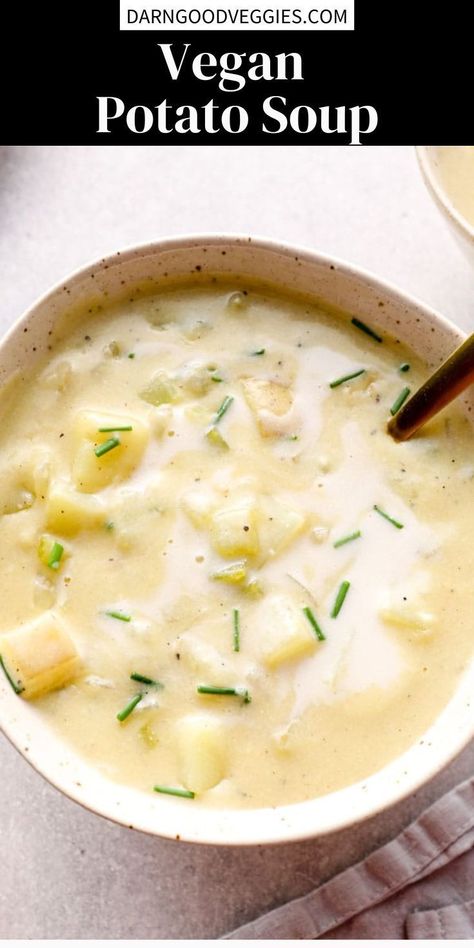 Vegan Potato Soup - an easy, incredibly creamy soup with tender, melt-in-your-mouth potatoes! A 30 minute, one pot recipe! It's vegetarian, and can be gluten free. Vegan Bacon Bits, Vegan Crab Cakes, Vegan Potato Soup, Slow Cooker Potato Soup, Vegan Crab, Veggies Recipes, Cream Of Potato Soup, Seasonal Salad, Vegetarian Cabbage