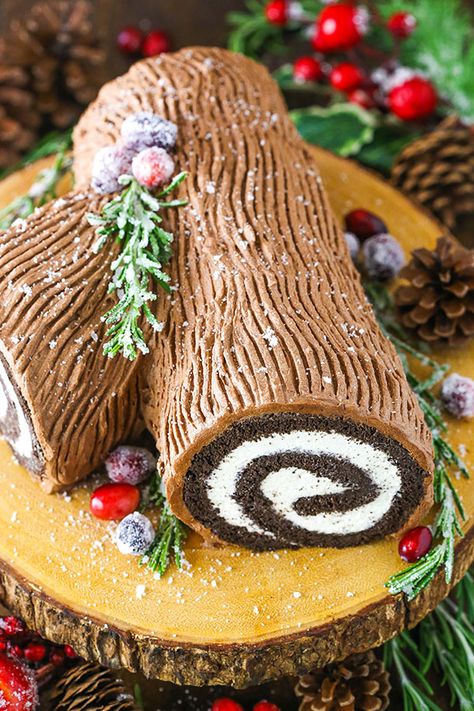 Xmas Log Cake, Yulelog Recipe, Brownie Yule Log, Log Cakes Ideas, Fondant Desserts, Christmas Cakes Ideas, Christmas Log Cake, Yule Log Cake Recipe, Yule Log Recipe