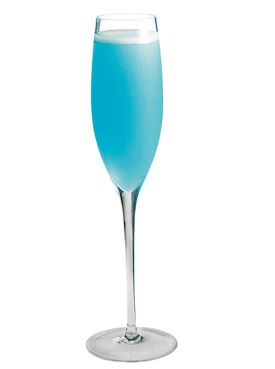 Drink of the Week: Blue Champagne Cocktail - nj.com Hpnotiq Drinks, Drink Of The Week, Champagne Punch, Champagne Drinks, Mule Cocktail, Blue Champagne, Blue Drinks, Blue Cocktails, Cocktail Ingredients