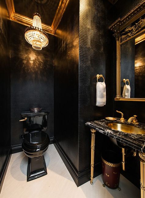 Traditional powder room in gold and black! So chic with the black alligator wallpaper print Traditional Powder Room, Gold Bad, Gold Bathroom Decor, Black And Gold Bathroom, Powder Room Decor, Black Toilet, Bathroom Decor Ideas Colors, Gold Bathroom, Dark Interiors