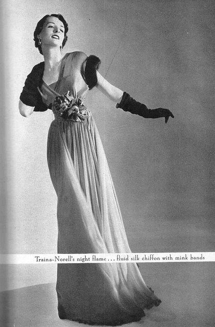 Dress by Traina-Norell, 1948 Balmain Style, French Fashion Designers, Vintage Gowns, 1940s Dresses, Vintage Couture, Pierre Balmain, Vintage Glam, Old Fashion, Chiffon Gown