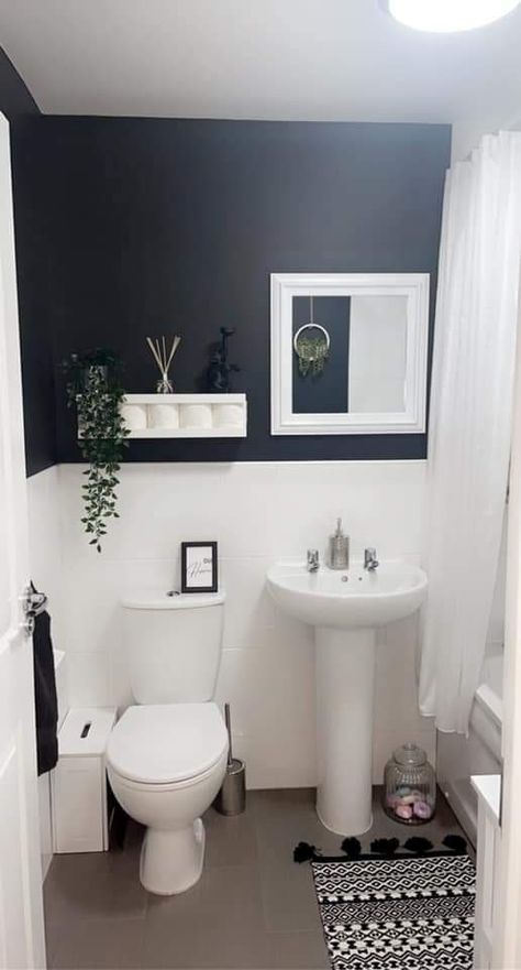 Monochrome Toilet Design, Monochrome Toilet Room, Toilet Color Ideas, Half Bath Accent Wall Ideas, Half Bath Accent Wall, Scandi Bathroom, Small Downstairs Toilet, Toilet Ideas, Rental Bathroom