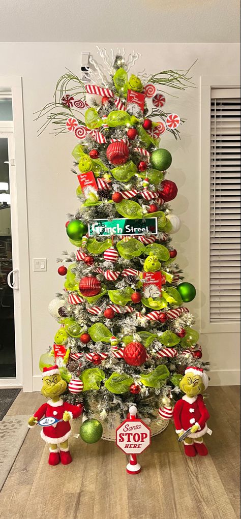 Themed Christmas Tree Ideas Grinch, Grinch Colors Christmas Tree, Chrinchmas Tree, Grinch Christmas Tree With Ribbon, Grinch Christmas Decorations White Tree, The Grinch Theme Christmas Decor, Christmas Tree Ideas The Grinch, Dr Seuss Christmas Tree Ideas, Grinchmas Home Decor