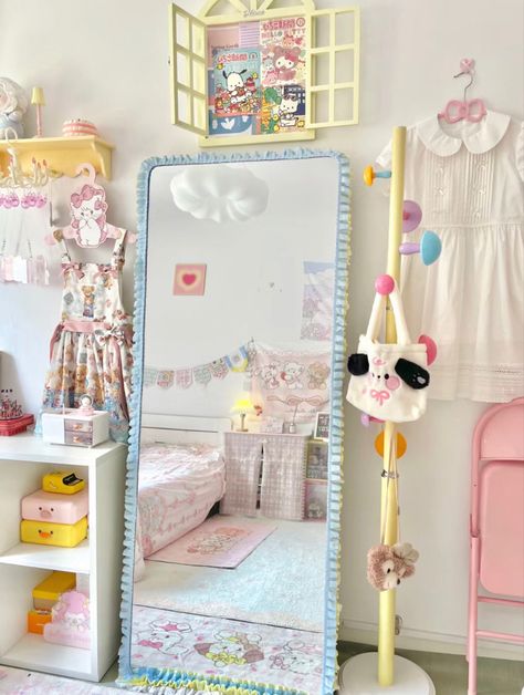 Kidcore Room, Pink House Interior, Bedrooms Inspiration, Vibe Rooms, Bedroom 2024, Doll Template, Pastel Room Decor, Aesthetic Space, Pastel Room