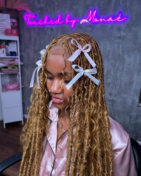 The girls love the bows 🎀🤍 You can book this style using the link in bio Style : indie locs + boho curls add on . . . #dallashairstylist #locstyles #protectivestyles #vegashairstylist #knotlessbraids #hairinspo #vegaslocs #houstonhair #hairstyles #vegasfauxlocs #vegashair #explore Locs With Bows, Indie Locs, Boho Curls, Boho Goddess Locs, Hair Braid Patterns, Vegas Hair, Black Hairstyles With Weave, Boho Locs, Soft Locs