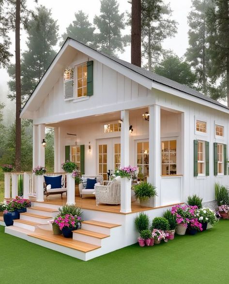 Small Dream Homes, Shed Tiny Home, Small Country Homes, Small Beach Houses, Tiny House Exterior, Pretty Houses, Granny Flats, Backyard Cottage, Cottages And Bungalows