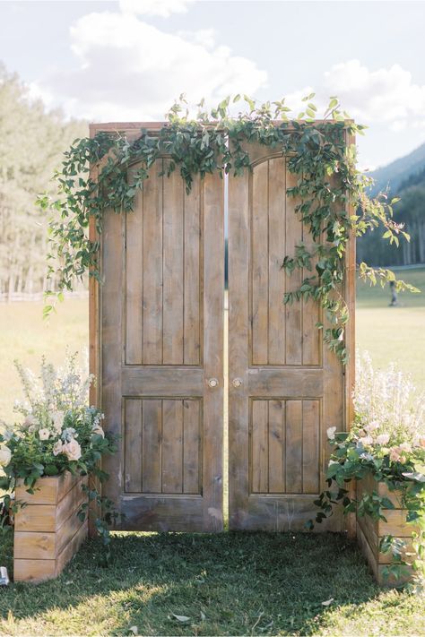 Outdoor Wedding Doors, Outdoor Wedding Entrance, Wedding Door Decorations, Elegant Mountain Wedding, Door Backdrops, Wedding Alters, Wedding Isles, Ceremony Details, Wedding Doors