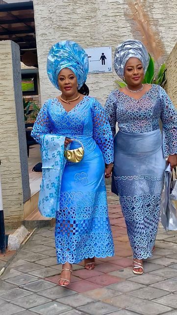 Buba Blouse And Wrapper, Iro Skirt And Blouse Lace Styles, Ankara Wedding Dress Styles, Iro Gown Style Lace, Big Wedding Ceremony, Damask Styles For Nigerian Women, Iro And Buba Styles Lace Classy, Iro And Buba Styles Lace, Asoebi Lace Styles Classy