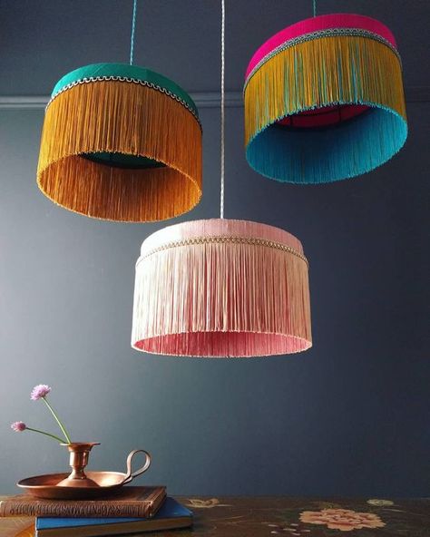 Boho Bed, Farmhouse Style Lighting, Colorful Lamps, Diy Lampe, Diy Lamp Shade, Diy Slime, Diy Interior, Diy Lamp, The Ceiling