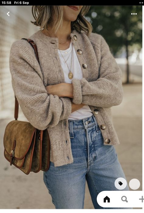 Oatmeal Cardigan, Looks Pinterest, 2024 Style, Button Sweater, Autumn 2024, Fashion Board, 2024 Fashion, Clothing Ideas, Everyday Style