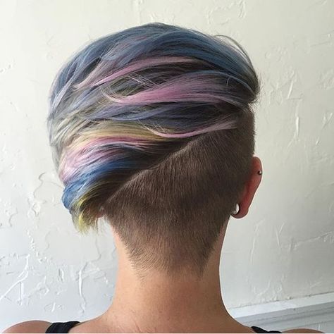 Side Quiff, Undercut Hairstyles Women, Pompadour Hairstyle, Asymmetrical Hairstyles, Unicorn Hair, Alternative Hair, Undercut Hairstyles, Rainbow Hair, Undercut