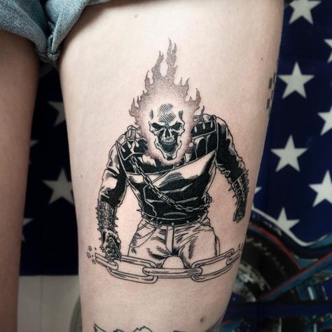 Gost Rider Tattoo, Ghost Rider Tattoo Design, Julian Tattoo, Rider Tattoo, Ghost Rider Tattoo, Villain Arc, Avengers Tattoo, Cartoon Tattoo, Skull Fire