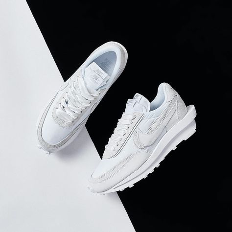 Release Date : March 10, 2020 Sacai x Nike LDV Waffle White Credit : END. Clothing — #nike #sacai #sneakerhead #sneakersaddict #sneakers #kicks #footwear #shoes #fashion #style Nike Sacai, New Nike Shoes, Nike Waffle, Shoes Sneakers Nike, Popular Sneakers, Latest Sneakers, Sneakers Outfit, Sneakers Men Fashion, Shoes Uk