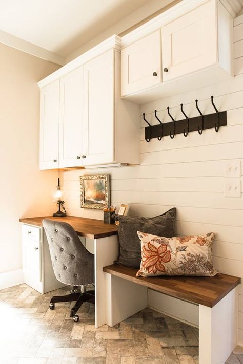 Modern farmhouse desk area/mudroom. Office Mudroom Combo Entryway, Small Mudroom With Desk, Mud Room Office Ideas, Desk In Entryway Ideas, Desk In Entryway Entrance, Laundry Room Desk Area, Drop Zone With Desk, Mudroom And Office Combo, Mudroom Desk Ideas