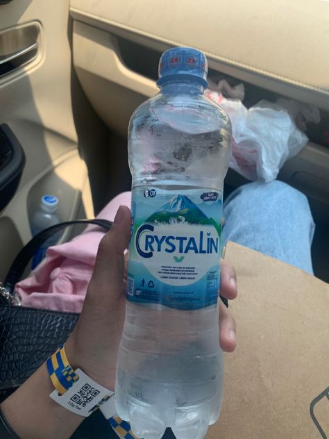 crystalin, air putih Mineral Water, Bali, Water, Quick Saves