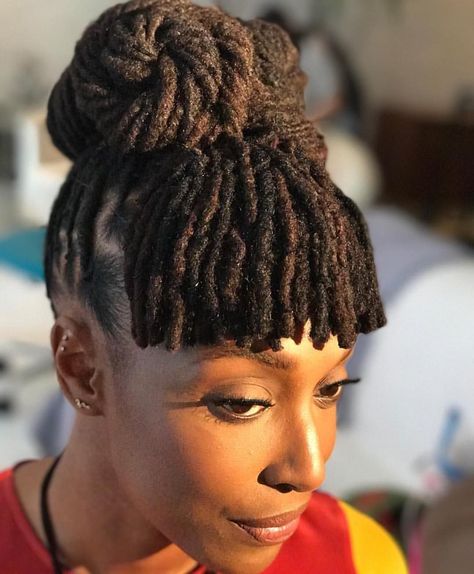 Via - Loc Livin ™ (@loclivin) on Instagram: “ @chescaleigh | Styled by @nappstar_nyc || locs. Loc’d hair. Women with locs. Loc styles. Loc hairstyles. Dreadlocks Illustration, Diy Dreadlocks, Men Dreadlocks, Black Women Dreadlocks, Women Dreadlocks, Dreadlocks Diy, Dreadlocks Hairstyles, Dreadlocks Men, Dreadlock Styles