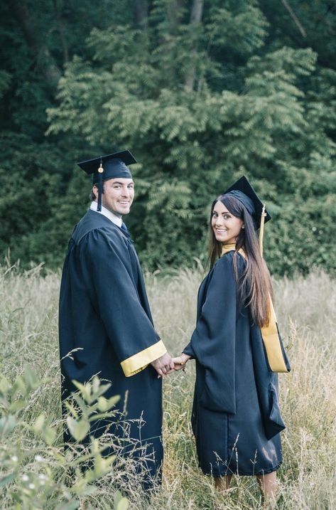 Graduation Couple Picture #Graduation #Couple Couple Graduation Pictures College, Grad Photos Couple, Graduation Couple, Couple Graduation Pictures, Celebration Pictures, Graduation Pictures College, Couple Graduation, Couple Senior Pictures, Kawaii Clothes Goth