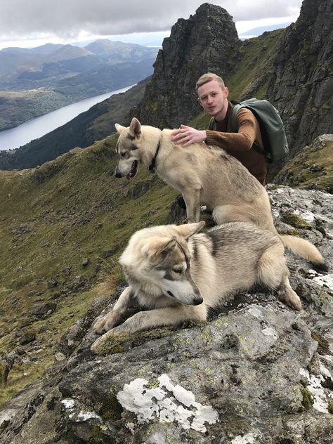 Northern Inuit Dog, Outlander Show, Outlander Novel, Outlander Season 4, John Bell, Outlander Characters, Starz Tv Series, Outlander Quotes, Sam Heugan