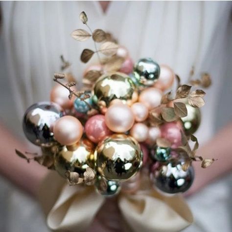 Brittany Watson Jepsen on Instagram: “Once upon a time I contributed wedding projects to the @etsy blog and this is one of my favorites! Christmas bulb bouquet! PC: @amandathomsenphoto #holidayswithlars #larsmakes” Christmas Wedding Bouquets, Christmas Wedding Ideas, Winter Wedding Bouquet, Christmas Weddings, Winter Wedding Ideas, Traditional Bride, Nontraditional Wedding, Etsy Wedding, Bouquet Ideas