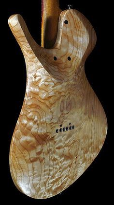 Luthier Guitar, Guitar Finishing, Custom Electric Guitars, Guitar Pics, Unique Guitars, Guitar Collection, Guitar Gear, Classic Guitar, Guitar Tips