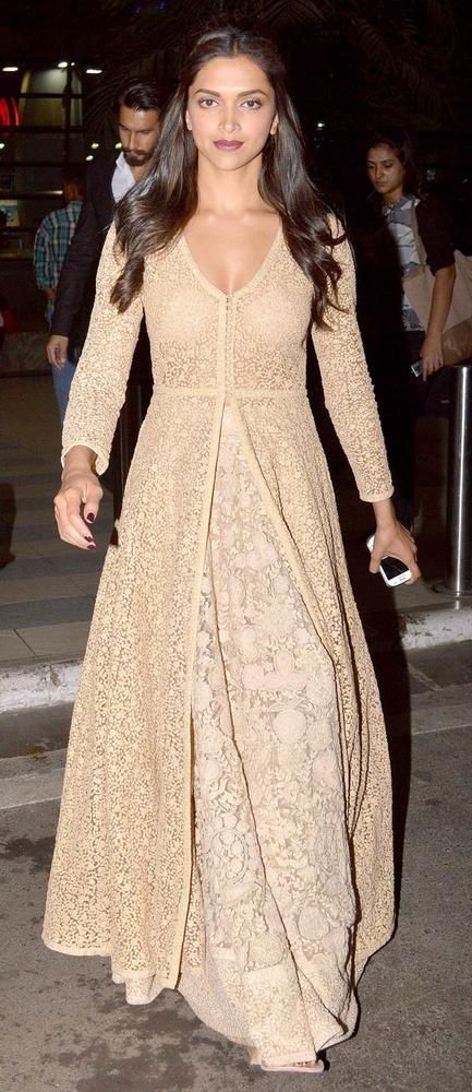 Deepika Padukone Style Indian, Long Lehenga, Cream Gown, Net Dresses, Indian Anarkali, Anarkali Lehenga, Mumbai Airport, Dress Designing, Freida Pinto