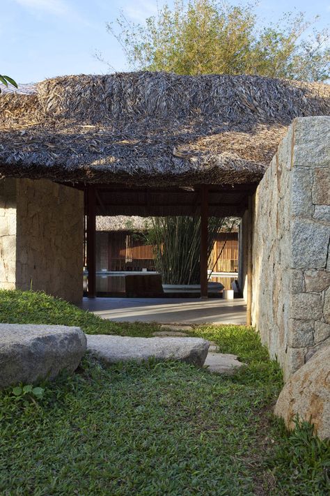 Gallery - I Resort / a21 studio - 19 Green Resort, Jungle Resort, Commercial And Office Architecture, Resort Architecture, Studios Architecture, Concrete Building, Architectural Sketch, Stone Cottage, Traditional Architecture