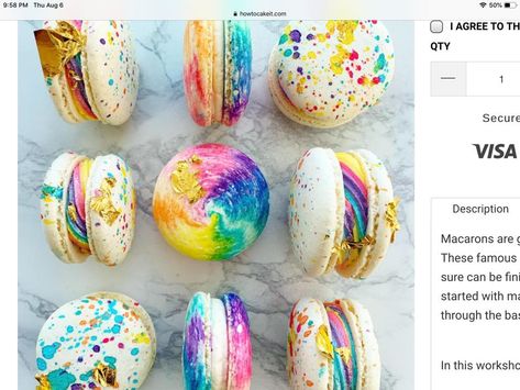 Rainbow Macarons, Macarons Macaroons, Rainbow Things, Macaron Cake, Macaroon Recipes, Glitter Spray, Rainbow Food, Cute Baking, Cake Decorating Videos