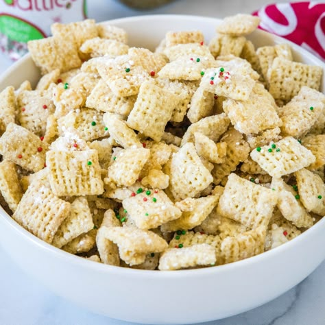 Sugar Cookie Chex Mix Sugar Cookie Chex Mix, Sugar Cookie Chex, Adorable Desserts, Chex Mix Recipes Sweet, Rice Crispy Cereal, Cookies 2023, Peanut Butter Cookie Bars, Peanut Butter Oatmeal Bars, Chex Cereal