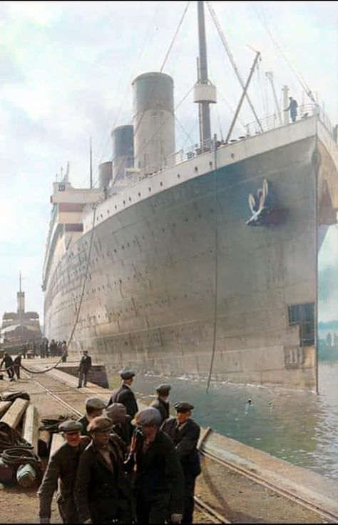 Titanic Ship Sinking, Nautical Architecture, Rms Mauretania, Rms Olympic, Titanic Photos, Titanic Facts, Historic Pictures, Titanic History, Titanic Ship