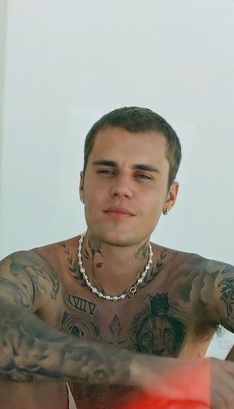 Justin Bieber Images, Justin Bieber Wallpaper, Justin Hailey, Justin Bieber Pictures, Boys Jewelry, I Love Justin Bieber, Love Justin Bieber, Boy Tattoos