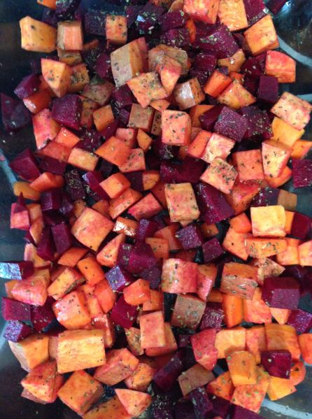 Homestead Breakfast, Roasted Beats, Sweet Potatoes And Carrots, Roasted Yams, Beets And Carrots, Roasted Beets And Carrots, Carrots Healthy, Oven Roasted Sweet Potatoes, Thanksgiving Meals